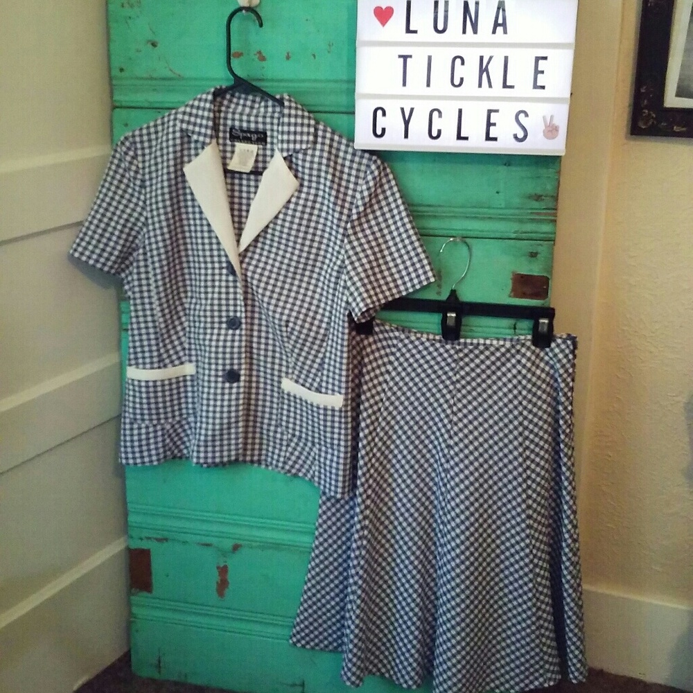 🌙Vintage 2-piece Seersucker Skirt Suit - Picture 5 of 11